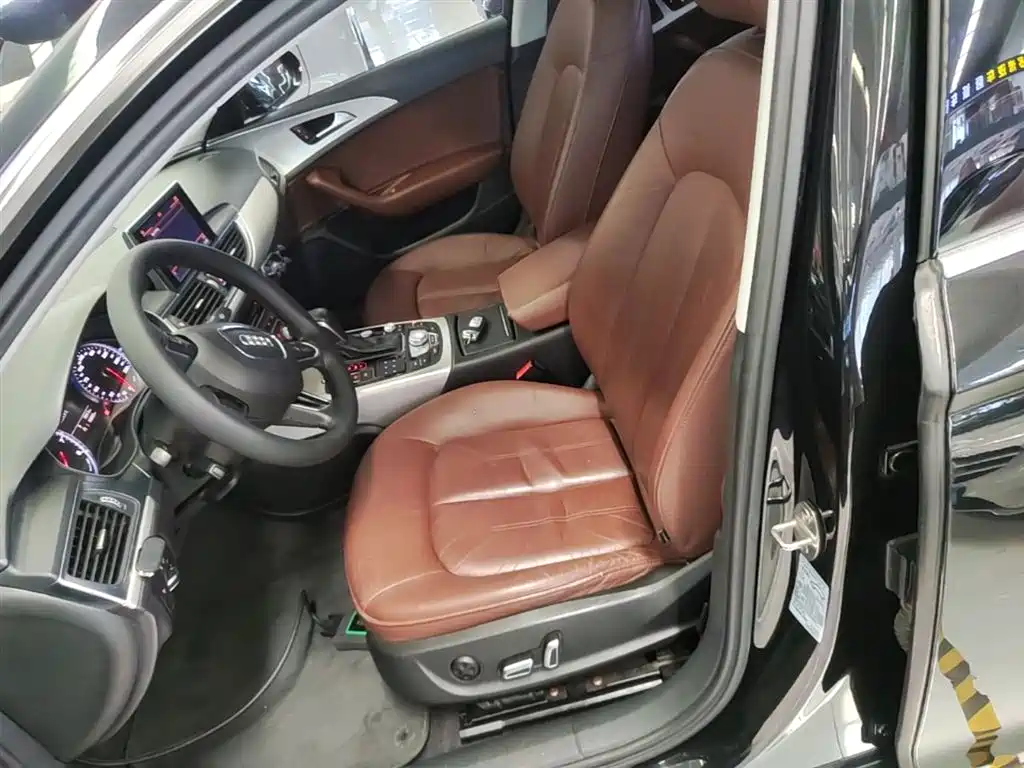 Audi A6L 2018 Model 35 TFSI Collector's Edition фото 15