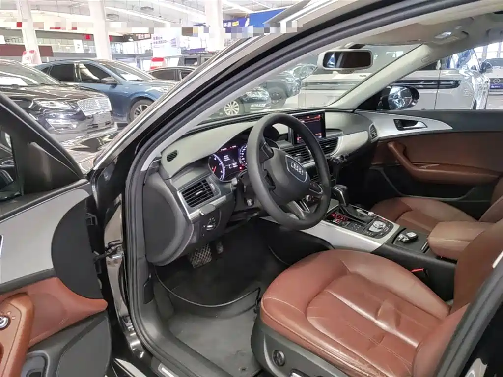 Audi A6L 2018 Model 35 TFSI Collector's Edition фото 16