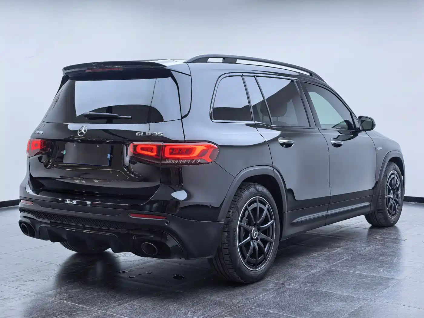 Mercedes-Benz GLB AMG 2023 Model AMG GLB 35 4MATIC фото 22