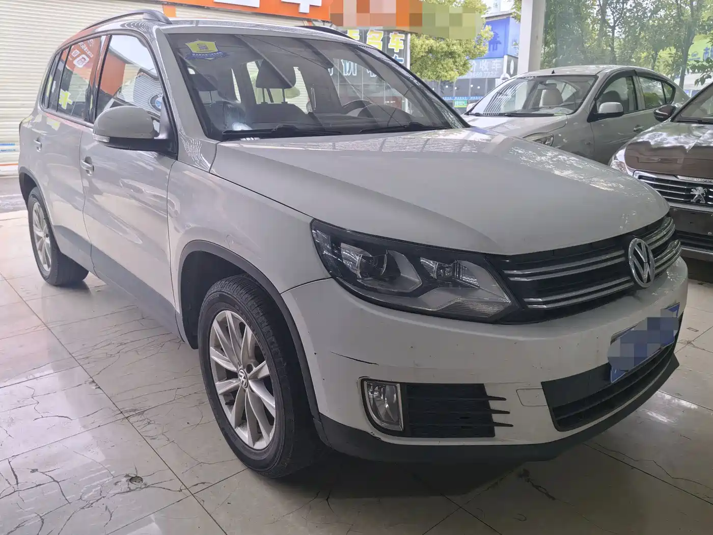 Volkswagen Tiguan 2016 280TSI Automatic 2WD Silk Road Fashion Edition фото 3