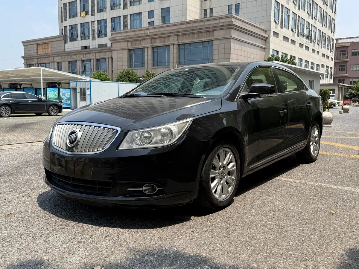Buick LaCrosse 2012 2.4L SIDI Premium Edition