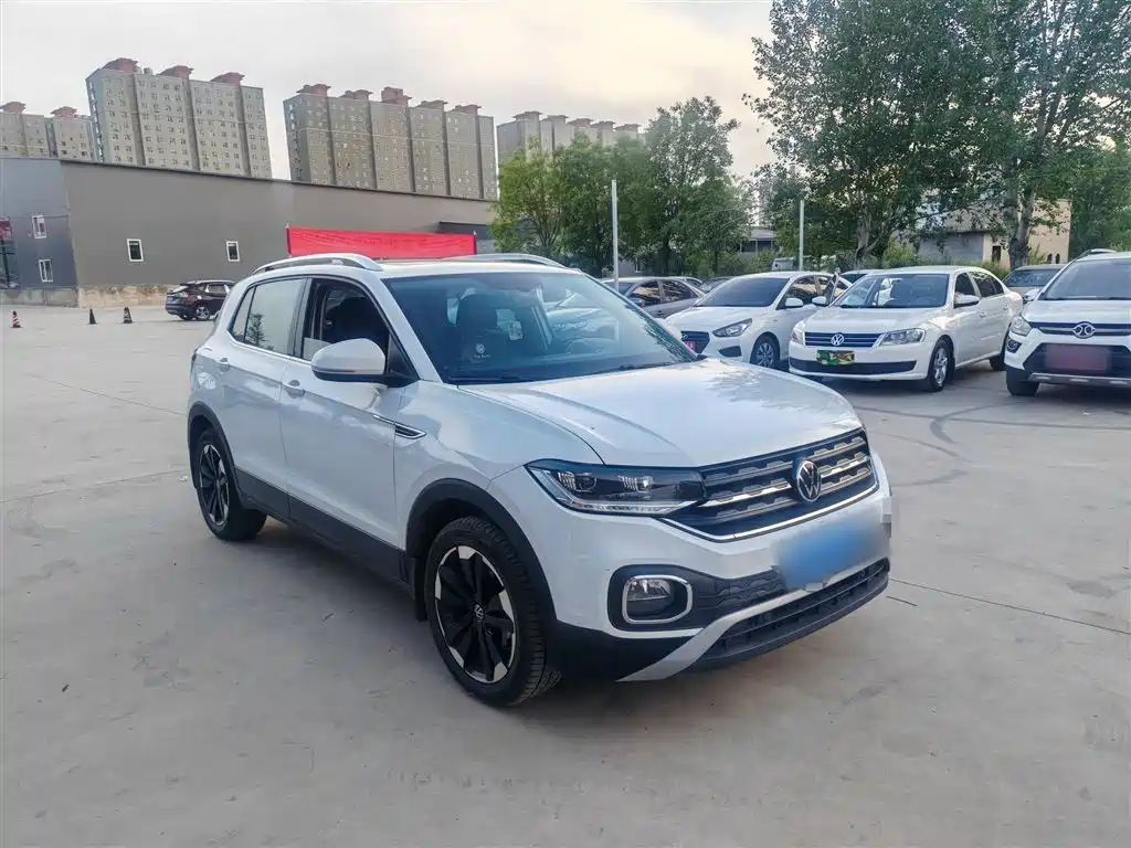 Volkswagen Tanying 2021 1.5L Automatic Smart Connect Edition фото 4