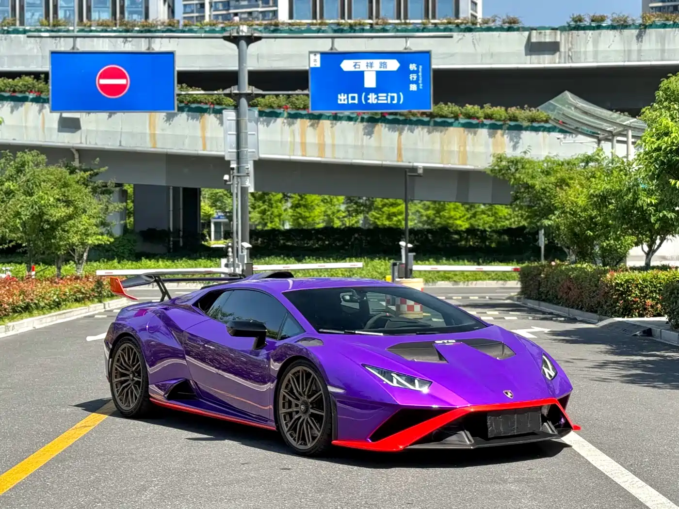 Lamborghini Huracán 2021 Huracán STO фото 2