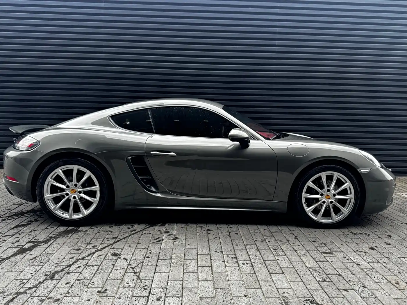 Porsche 718 2022 Cayman 2.0T фото 4