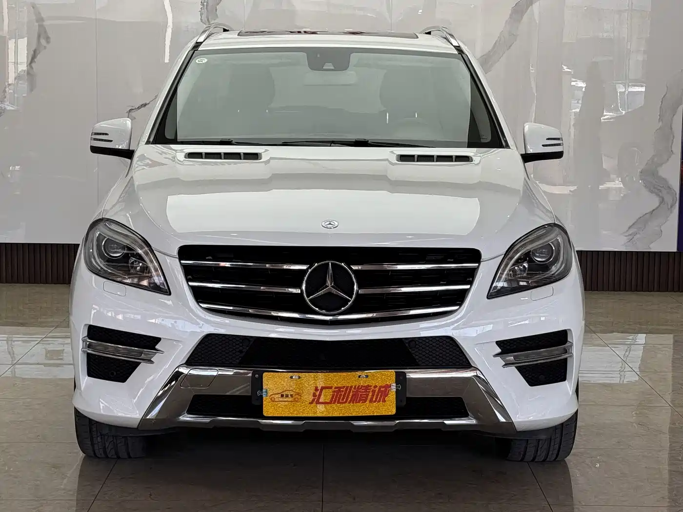 Mercedes-Benz M-Class 2014 ML 320 4MATIC фото 2
