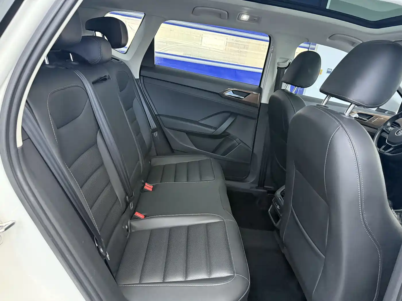 Volkswagen Tharu 2021 280TSI 2WD Luxury Plus фото 23