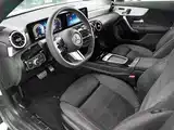 صورة 11 - Mercedes-Benz CLA (Import)