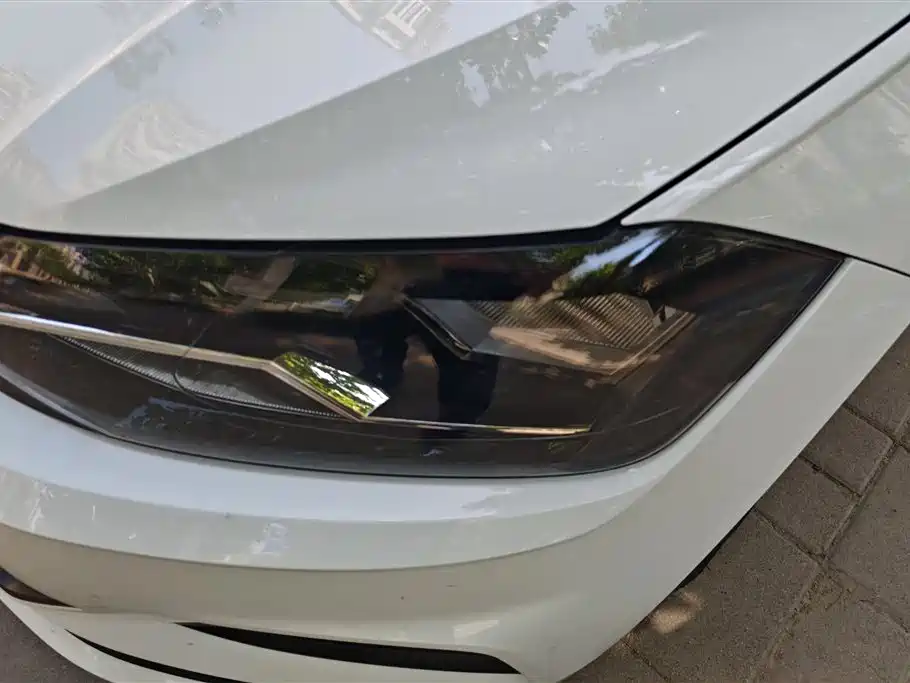 Volkswagen Polo 2023 Facelift Plus 1.5L Auto Joyful Living Edition фото 5