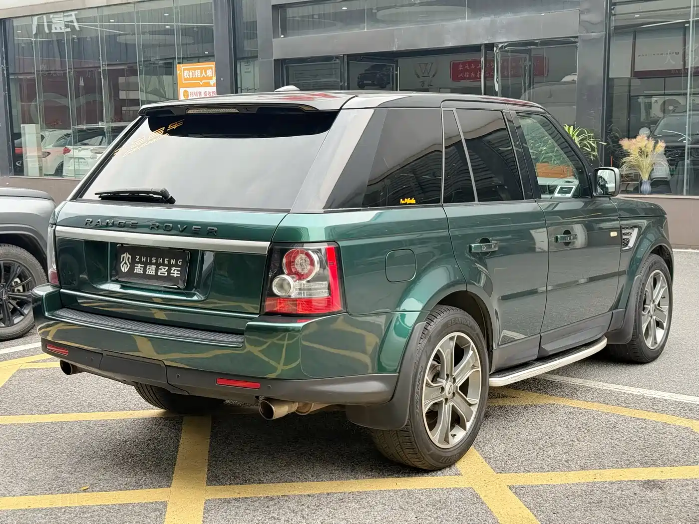 Land Rover Range Rover Sport 2012 5.0 NA V8 HSE фото 5
