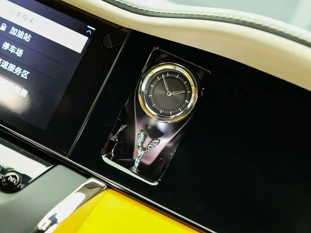 Rolls-Royce Cullinan 2025 2024 4-Seater