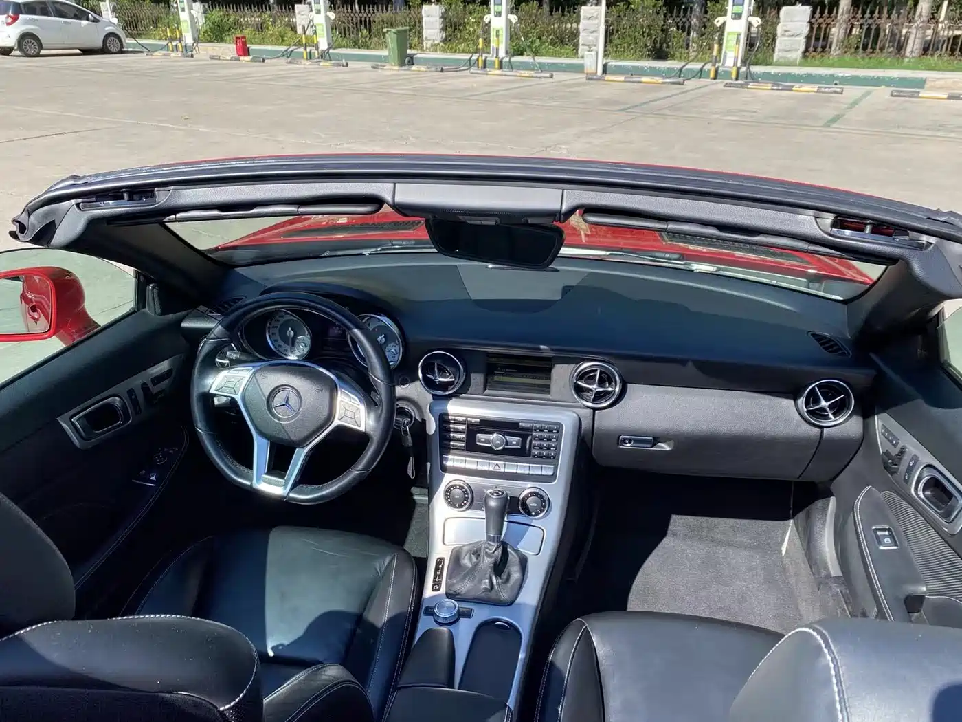 Mercedes-Benz SLK-Class 2011 SLK 200 Fashion фото 5
