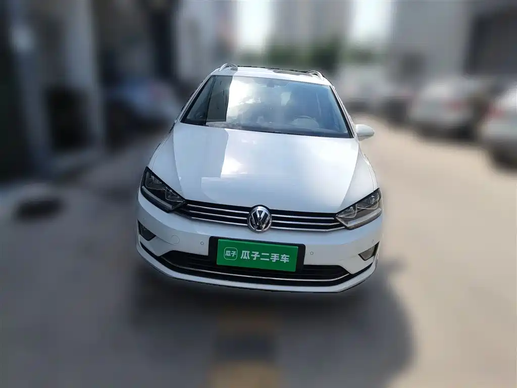Volkswagen Golf Sportsvan 2018 280TSI Automatic Luxury фото 3