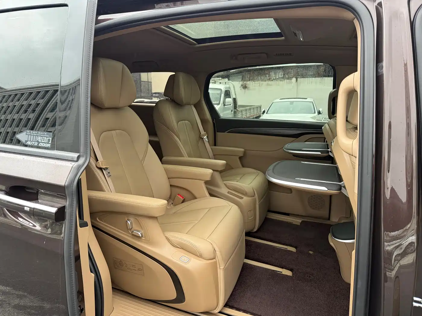 Buick GL8 2021 ES Landlord 653T Luxury фото 19