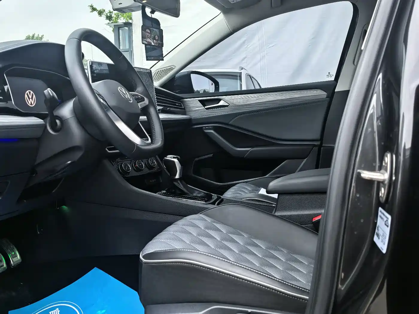 Volkswagen Sagitar 2024 300TSI DSG Surpass Edition фото 6