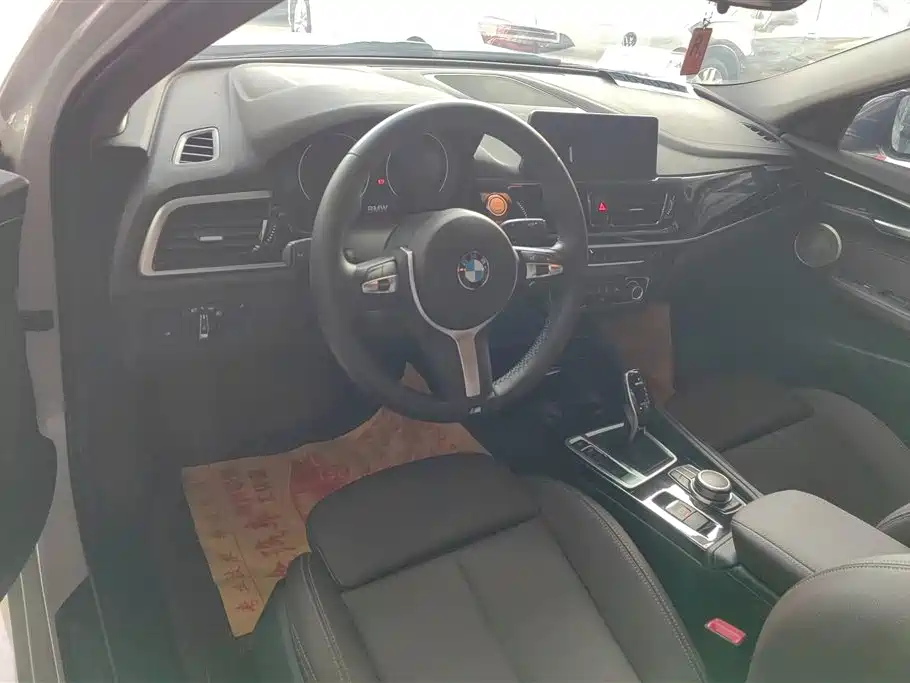 BMW 1 Series 2021 Facelift 120i M Sport фото 12