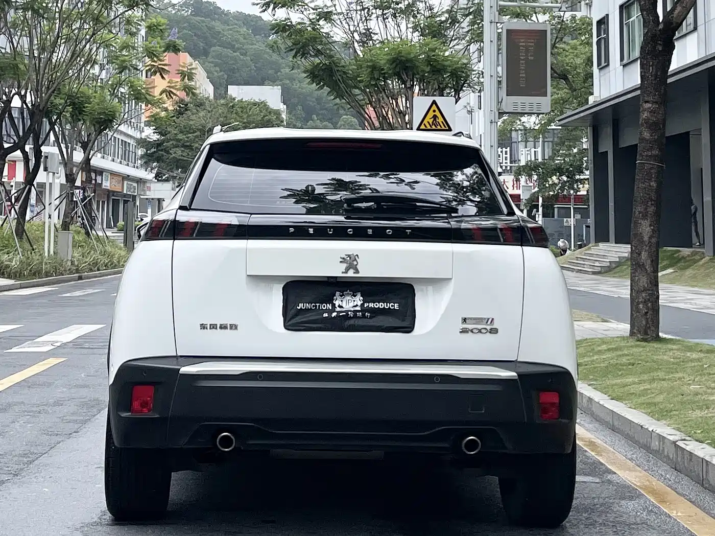 Peugeot 2008 2022 230THP THE ONE фото 5