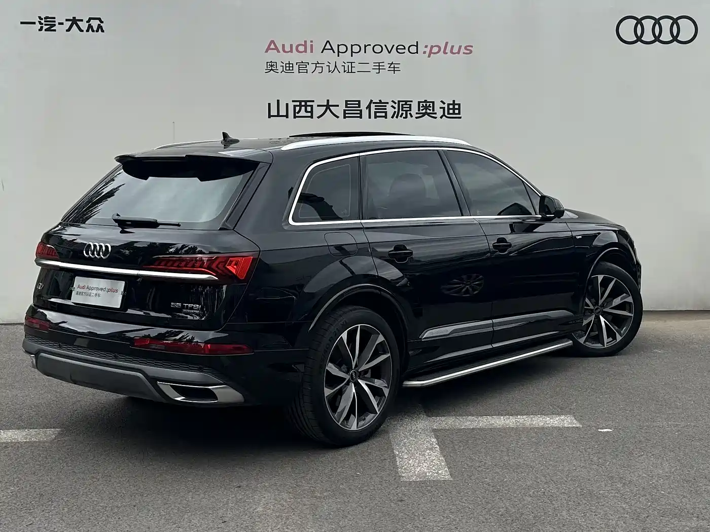 Audi Q7 2023 55 TFSI quattro S line Sport фото 3
