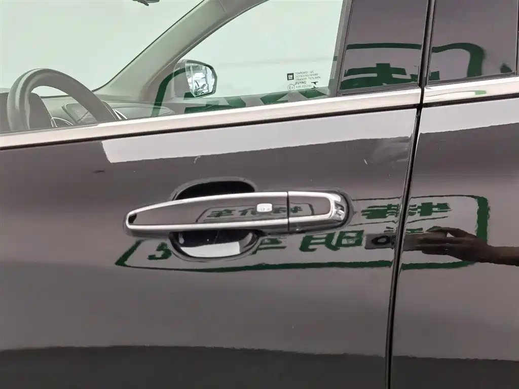 Chevrolet Equinox 2019 535T Auto Control Edition China V фото 18
