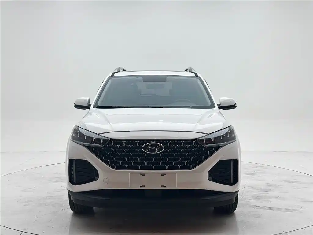 Hyundai Beijing Hyundai ix35 2021 240TGDi DCT 2WD GLS Leading Edition фото 2