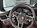 Photo 5 - Porsche Panamera