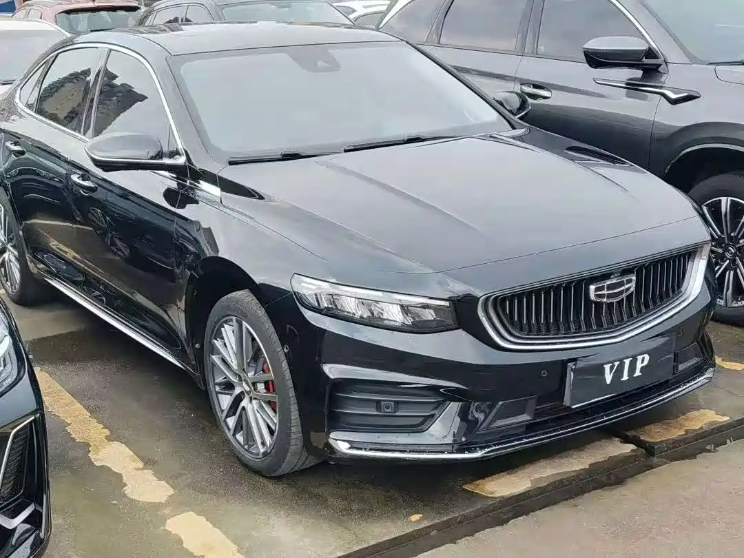 Фото 3 - Geely Preface