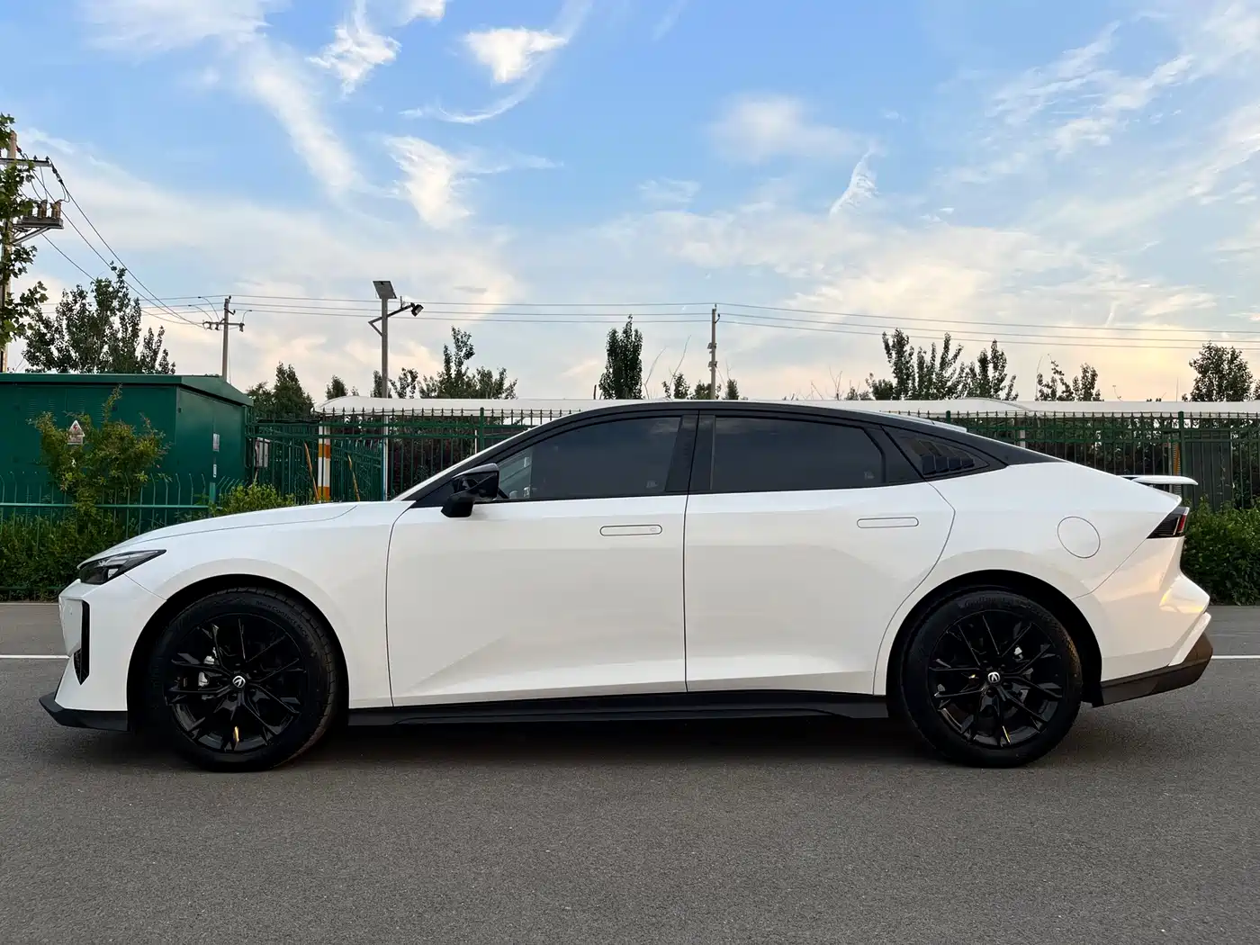 CHANGAN UNI-V