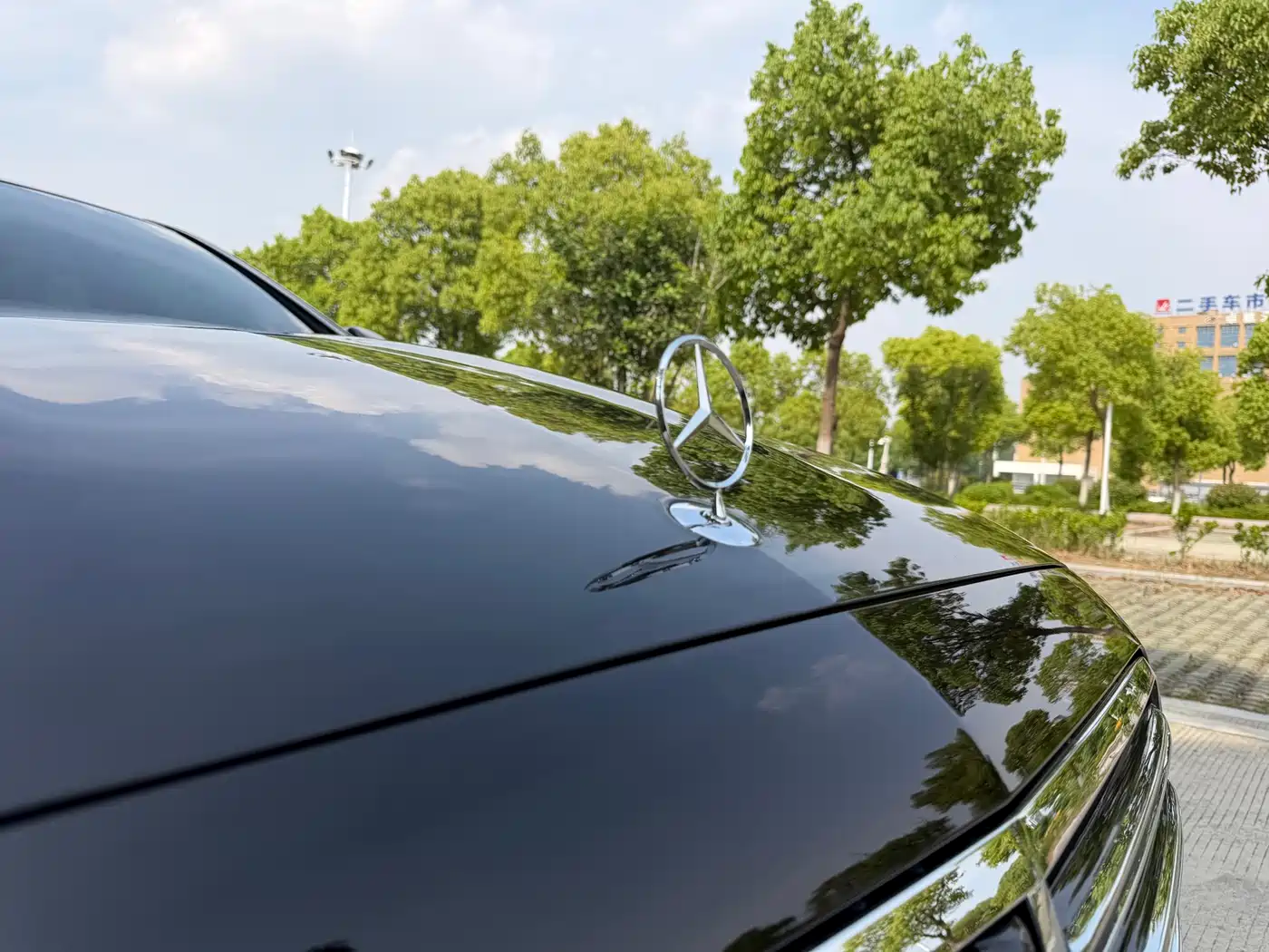 Mercedes-Benz E-Class 2023 E 300 L Sport Luxury фото 14