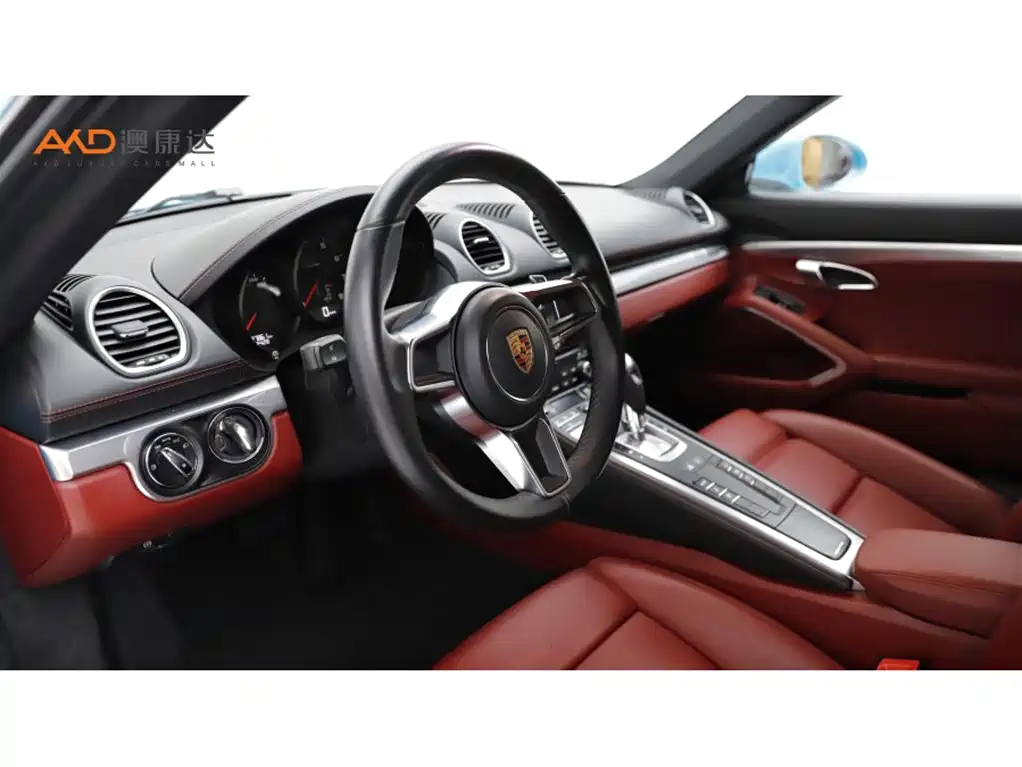 Porsche 718 2018 Cayman 2.0T фото 5