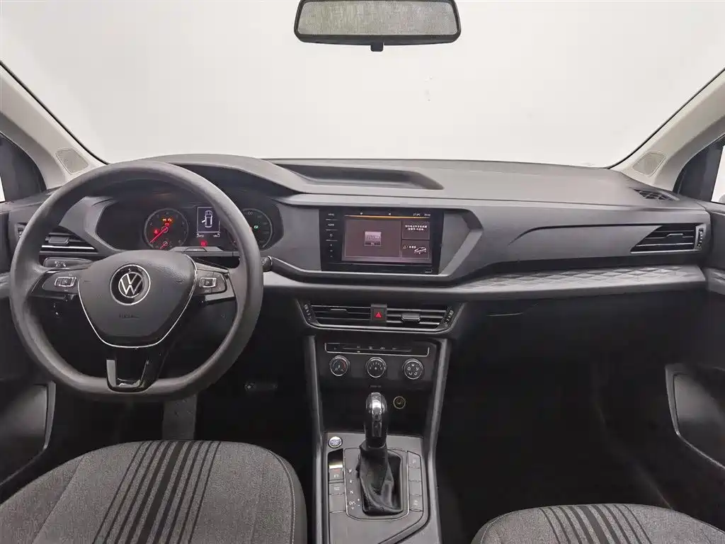 Volkswagen Tharu 2021 Model 280TSI 2WD Trend Edition фото 5