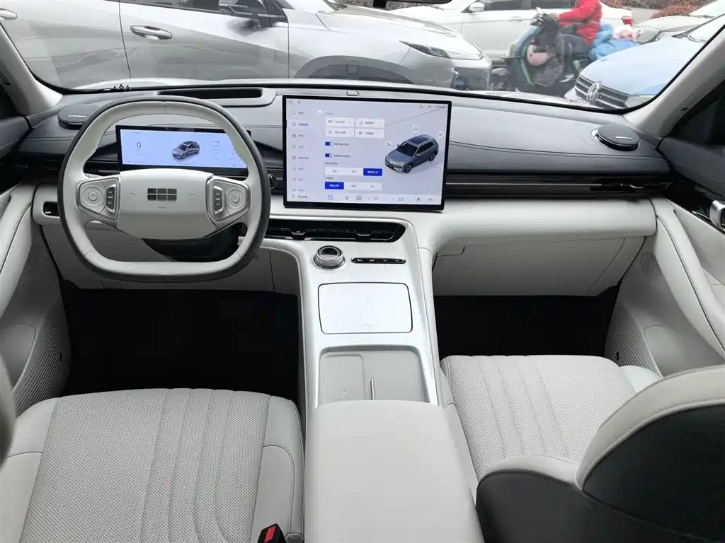 Geely Galaxy Galaxy E5 2024 530km Starship Edition фото 6