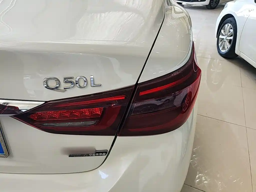 صورة 8 - Infiniti Q50L