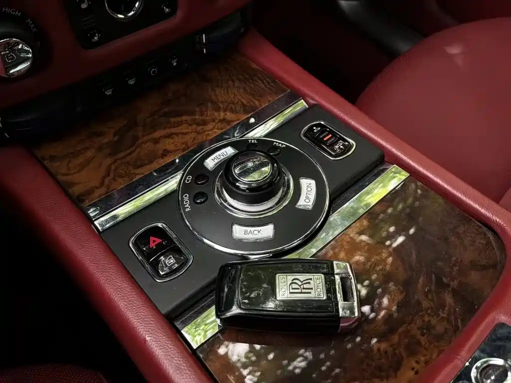 Rolls-Royce Ghost 2011 2010 Model 6.6T Standard
