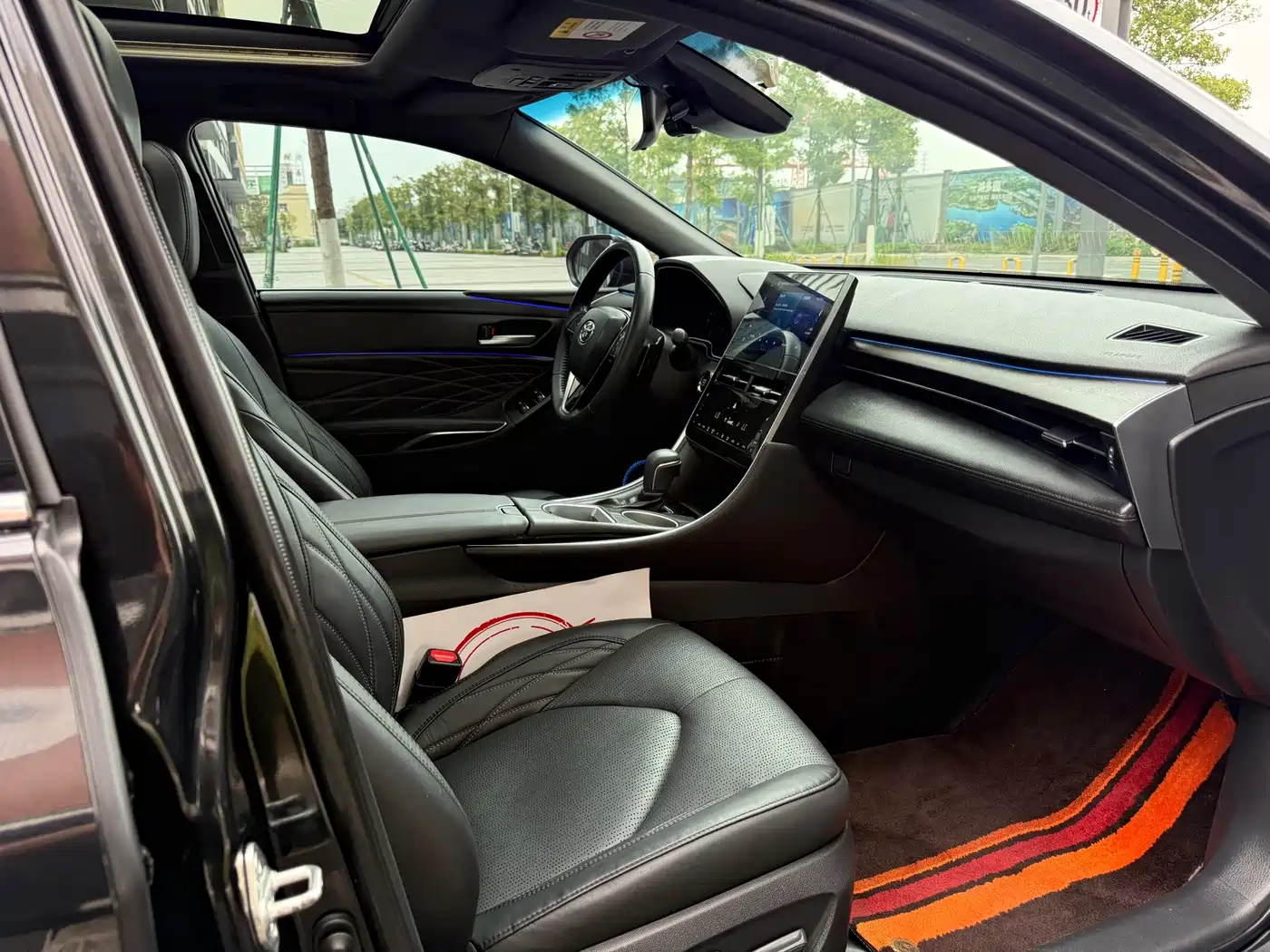 Toyota Avalon 2022 2.5L Touring Premium Edition фото 10