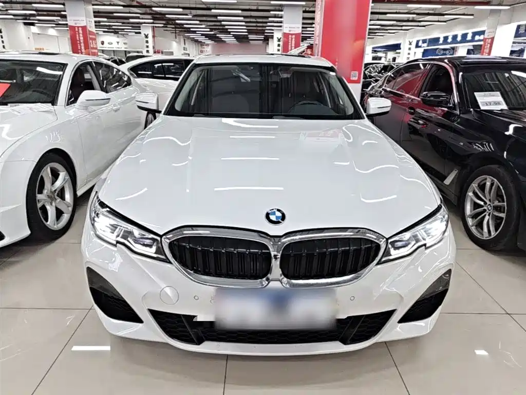 BMW 3-SERIES