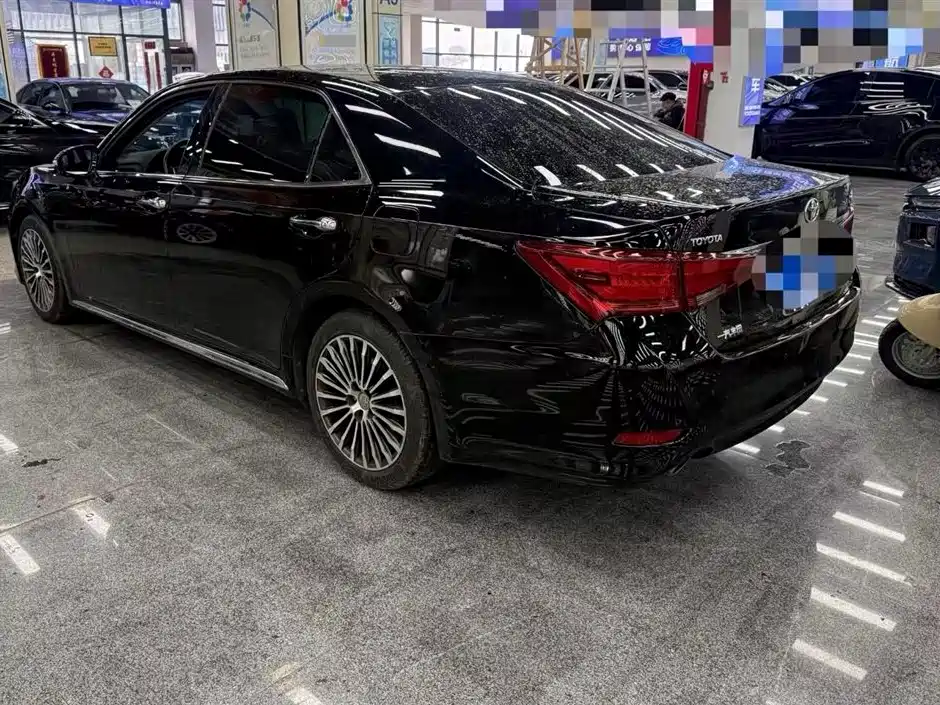 Toyota Crown 2018 2.0T Sport Edition фото 3