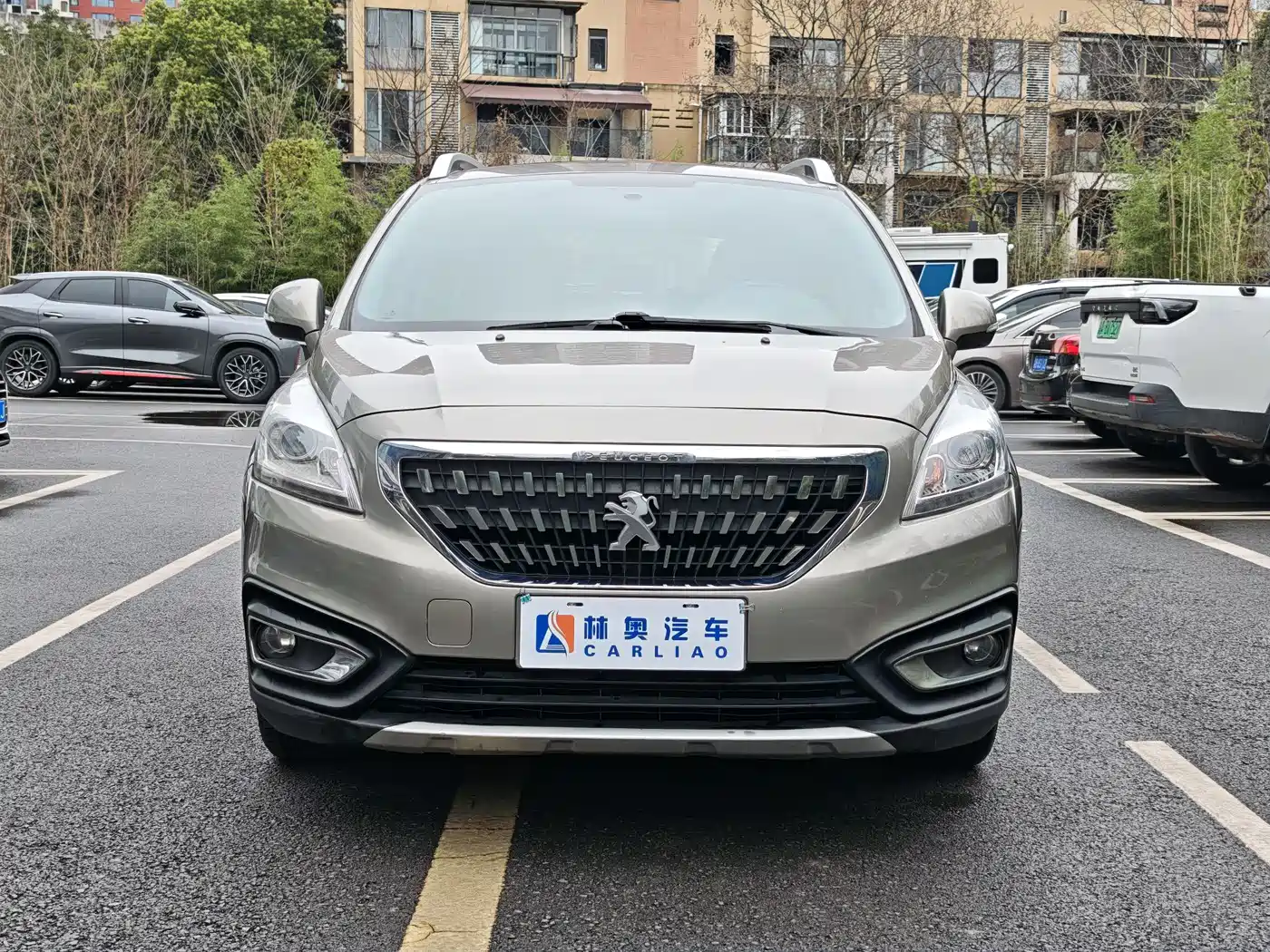 Peugeot 3008 2016 1.6THP Automatic Classic Edition фото 2