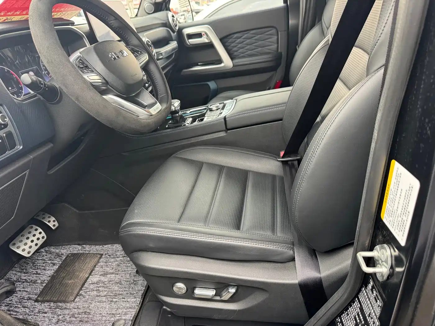 BAIC ORV Beijing Offroad BJ40 2024 2.0D Blade Hero Glory Edition фото 11