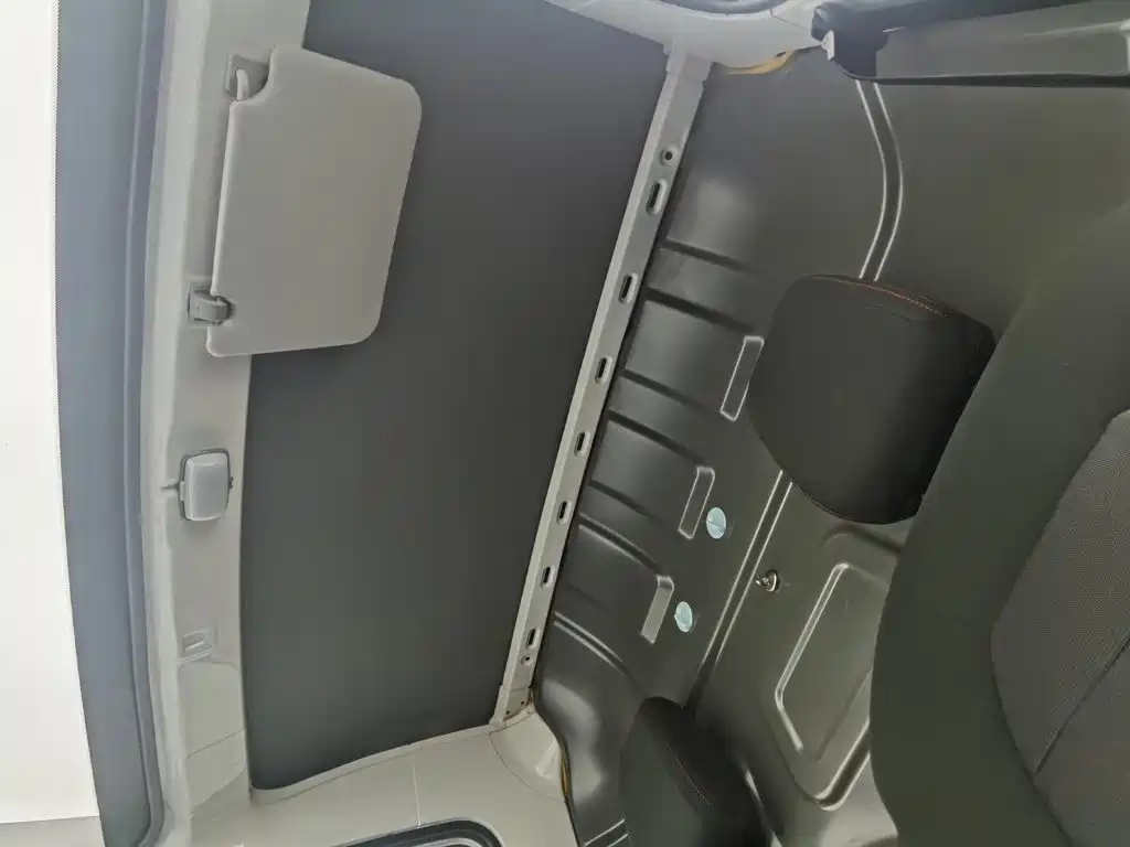 Lingshi Auto Ling Shi Golden Warehouse 2024 2023 Economy Edition Economy Cabin
