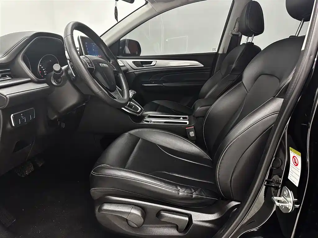 Haval M6 2021 PLUS 1.5T DCT Luxury Smart Connect фото 19