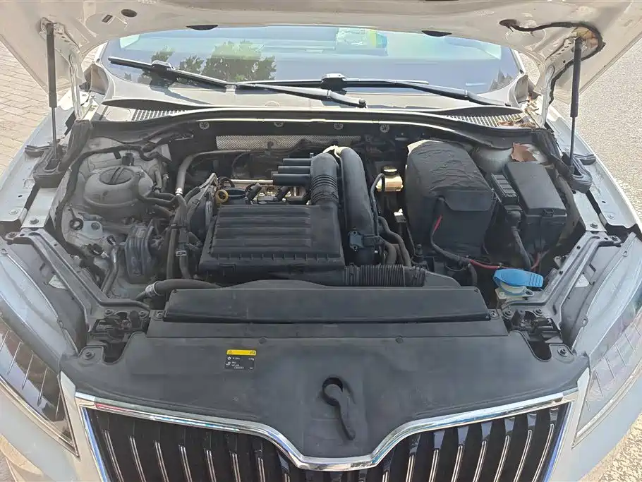 Škoda Superb 2018 TSI280 DSG Comfort (China V) фото 9