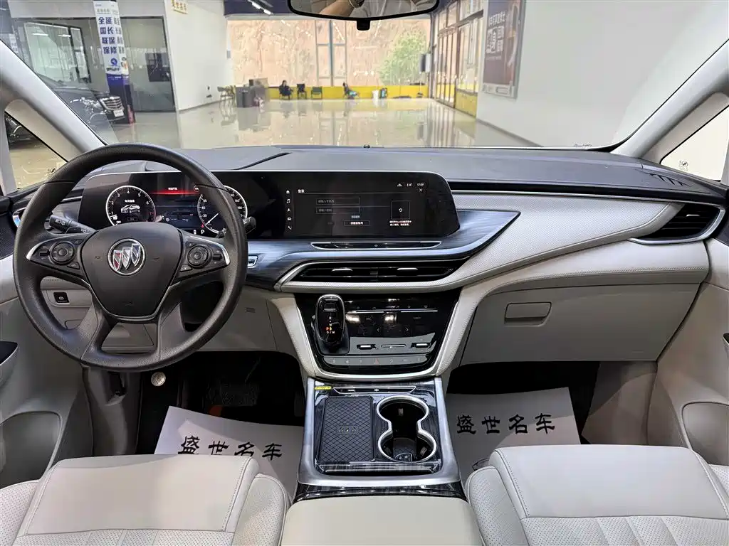 BUICK GL8