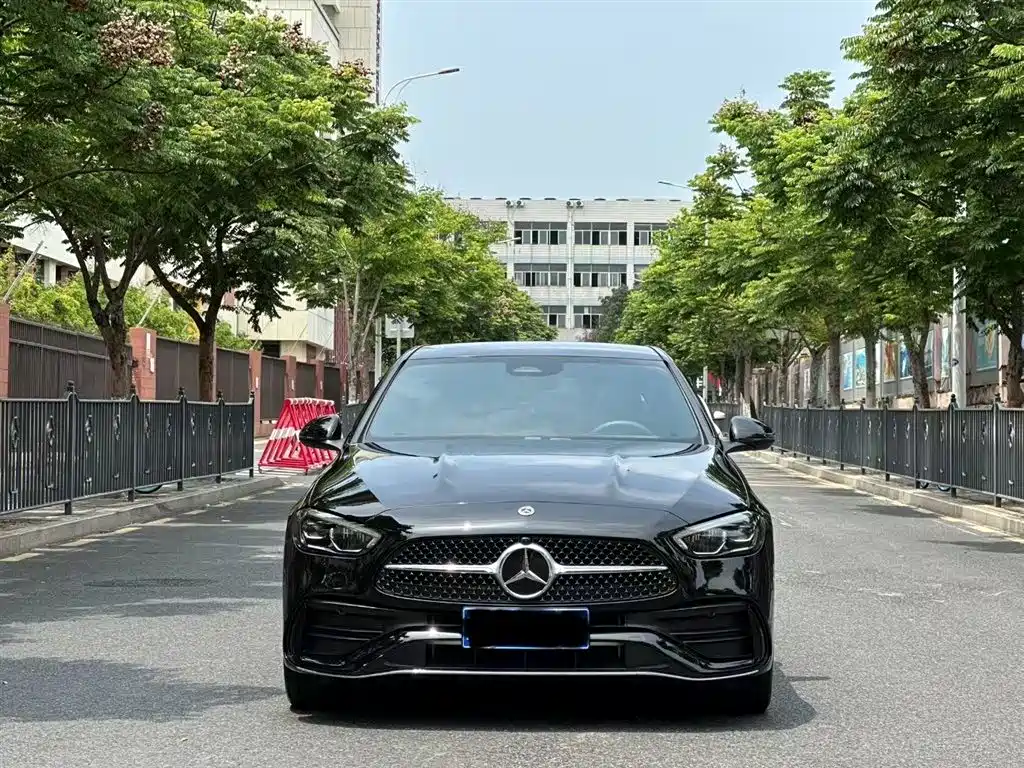 Mercedes-Benz C-Class 2024 Facelift III C 260 L Sport фото 2