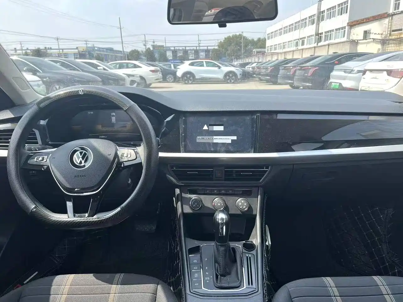Volkswagen Lavida 2022 280TSI DSG Comfort Edition фото 7