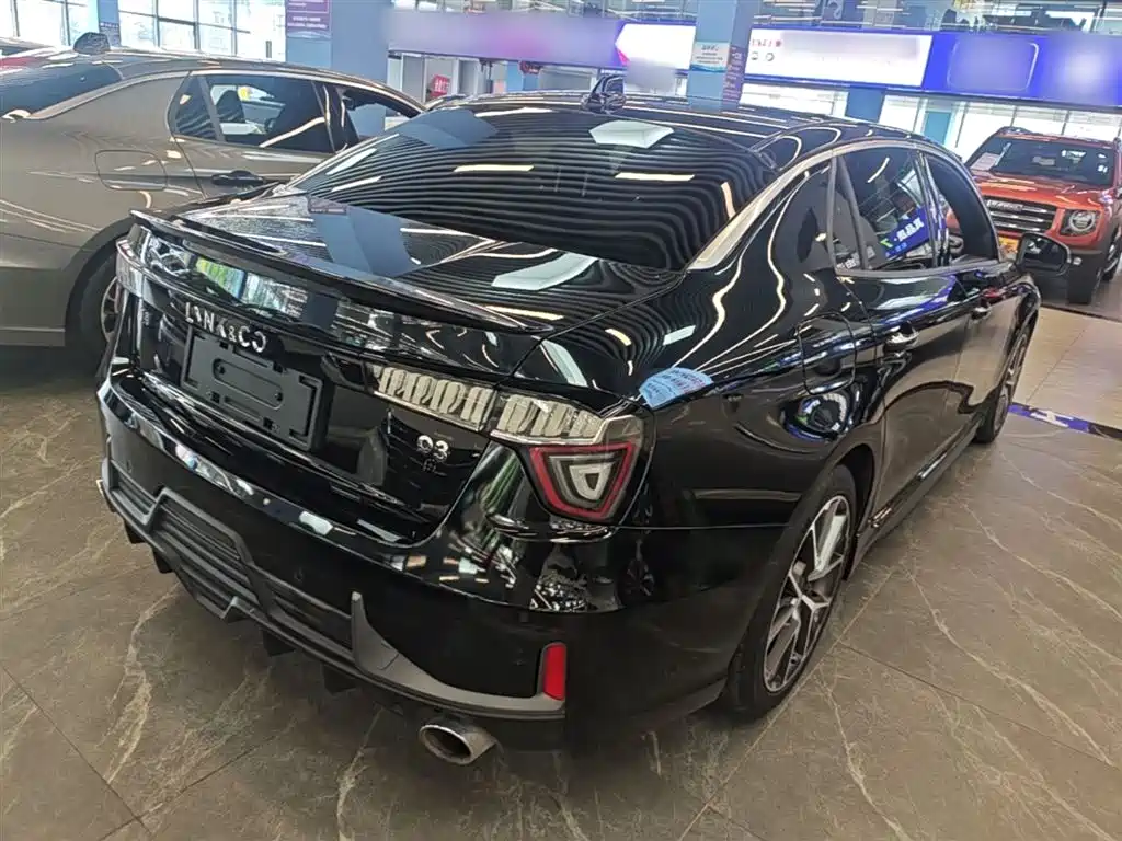 Lynk & Co 03 2019 2.0TD Auto Power Pro Version фото 7