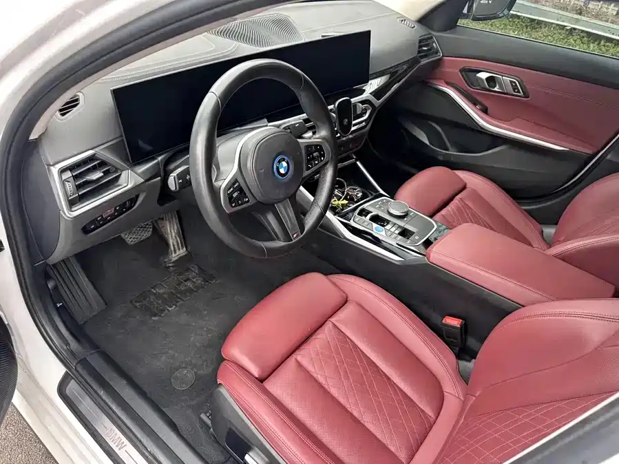 BMW i3 2022 eDrive 35 L фото 6