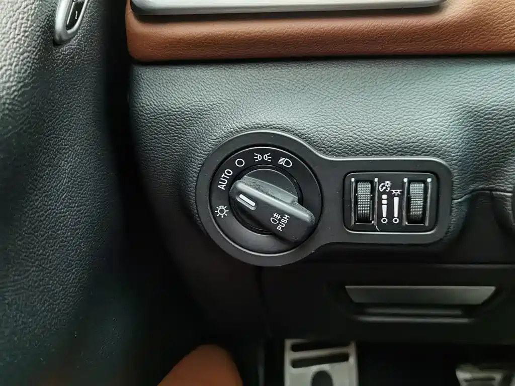 Maserati Ghibli 2014 3.0T S Q4 фото 21