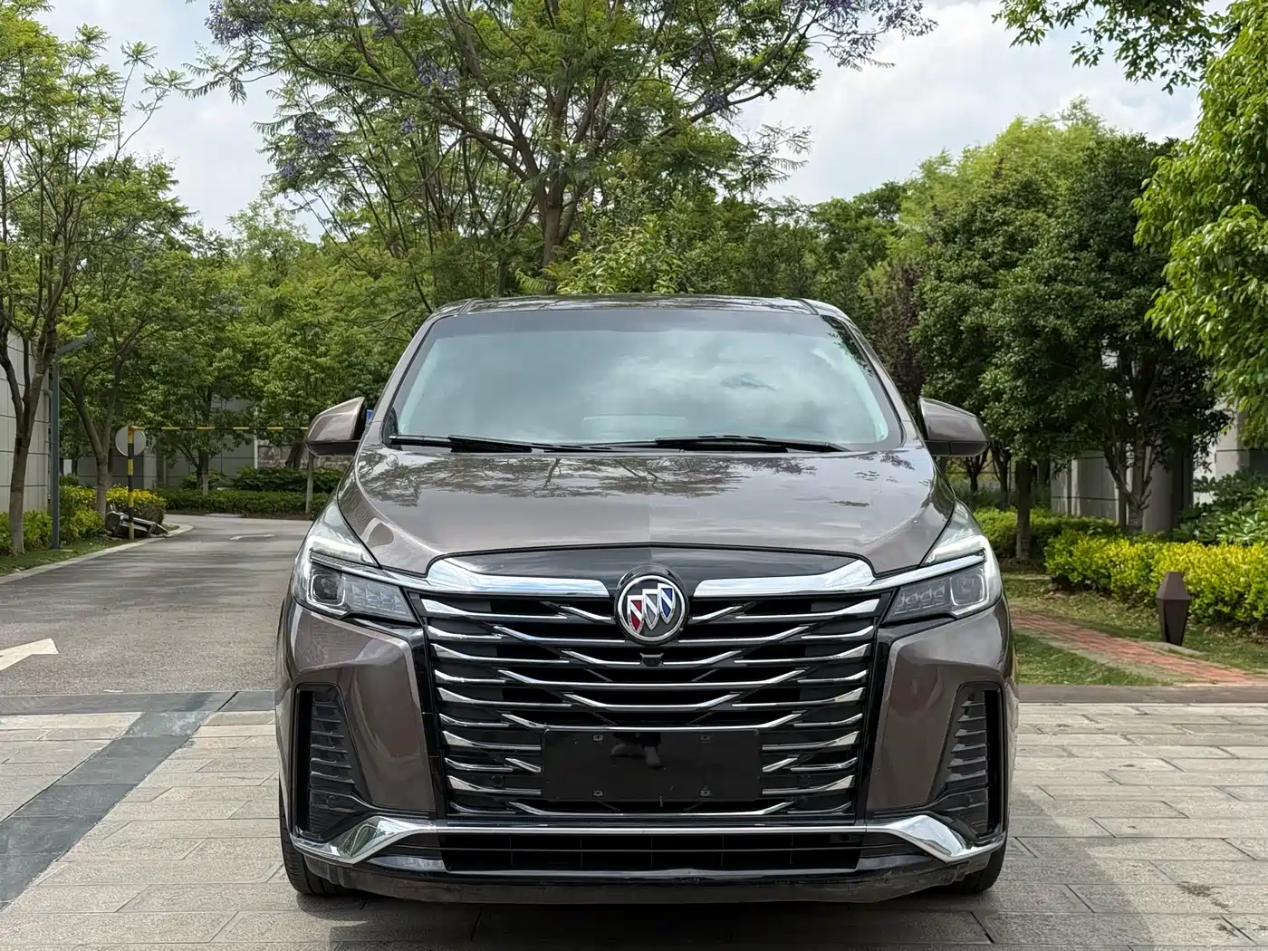 BUICK GL8