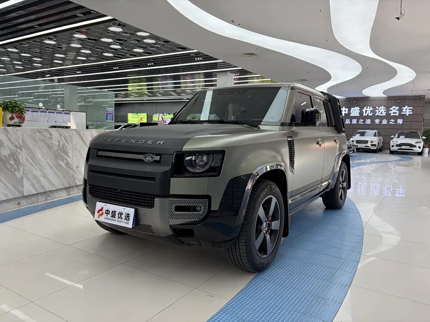Land Rover Land Rover Defender 2024 110 3.0T P400 X-DYNAMIC HSE