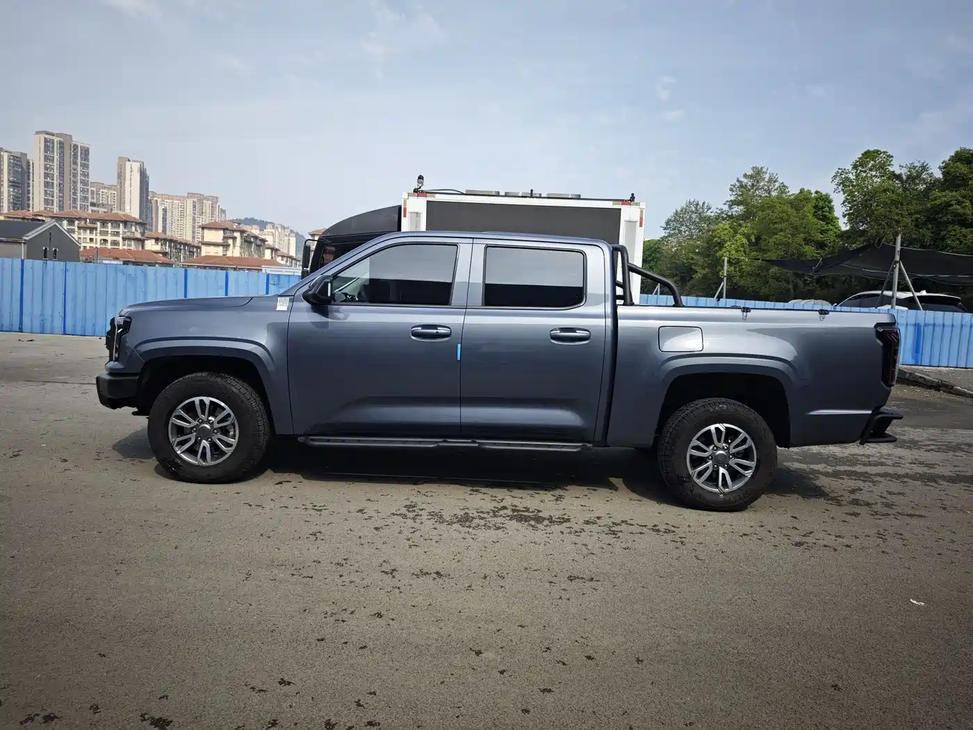 Jiangling Dadao 2025 2024 Mountain Edition 2.3T Diesel Automatic 4WD Long Wheelbase Comfort