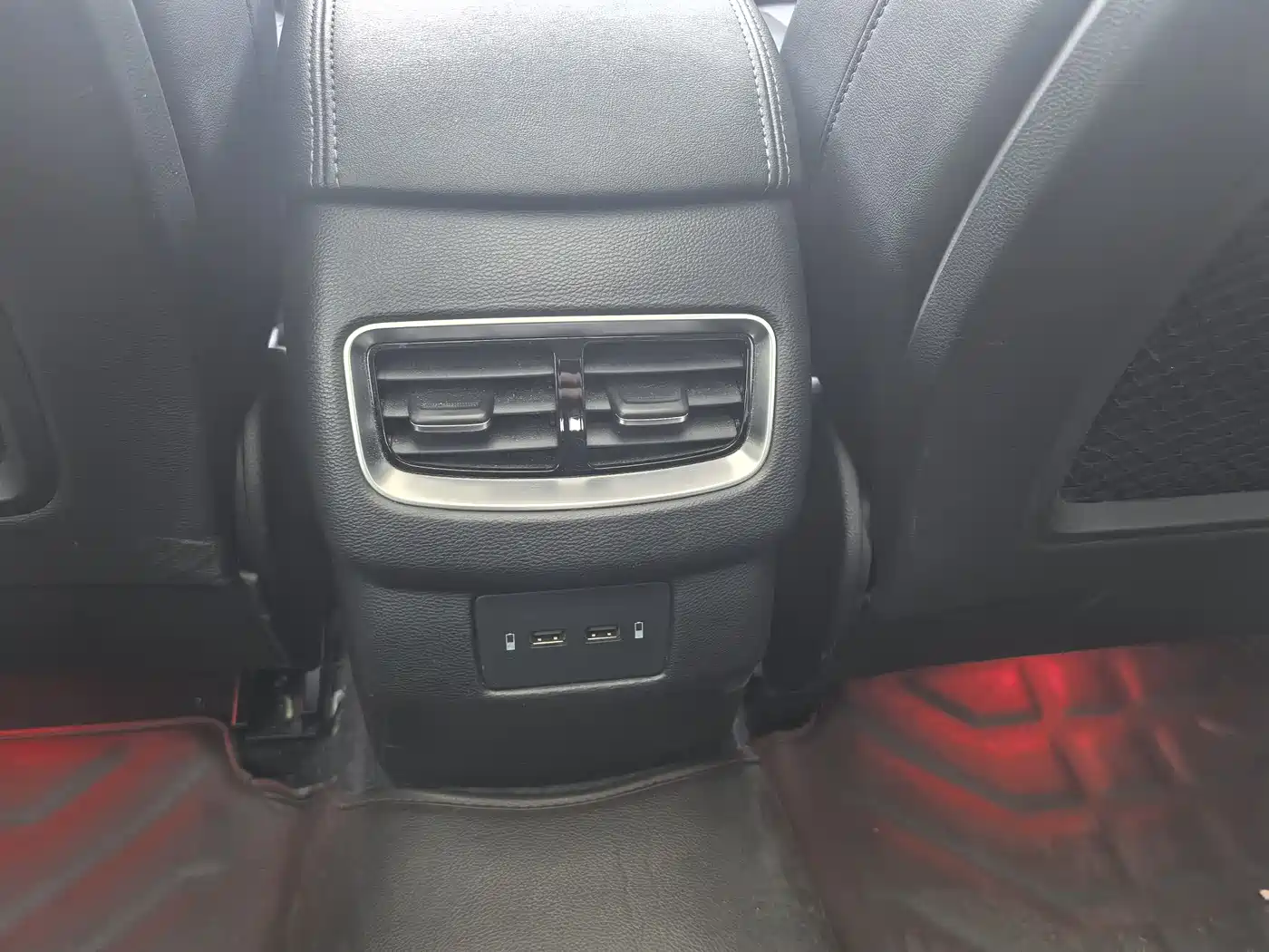 Hongqi H5 2022 Classic 1.8T Auto Smart Connect Flagship фото 14